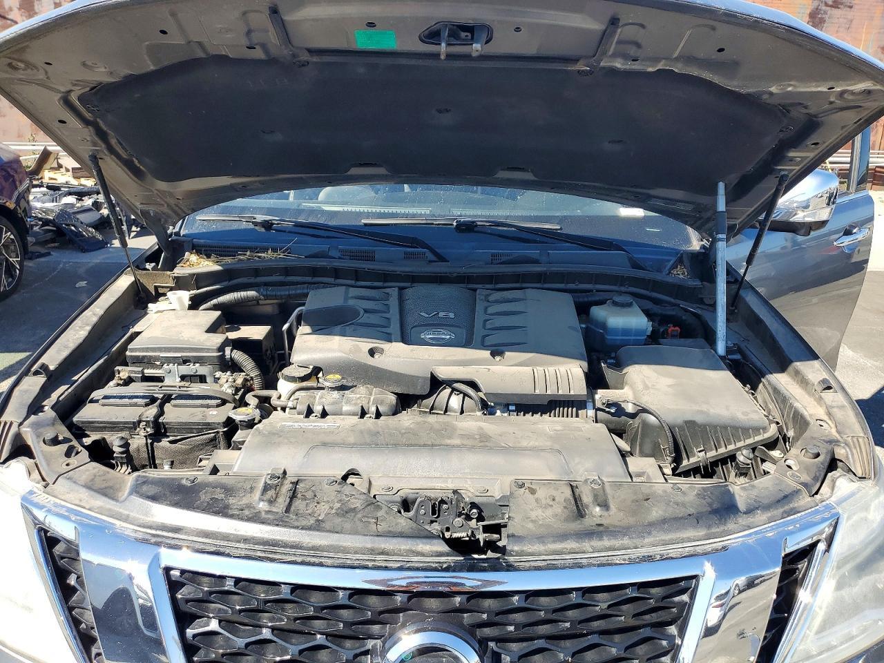 2017 Nissan Armada Platinum - zdjęcie 11