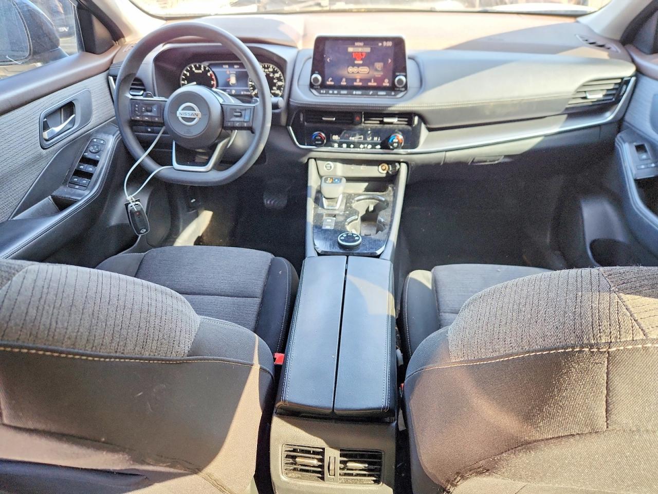 2021 Nissan Rogue Sv - zdjęcie 8