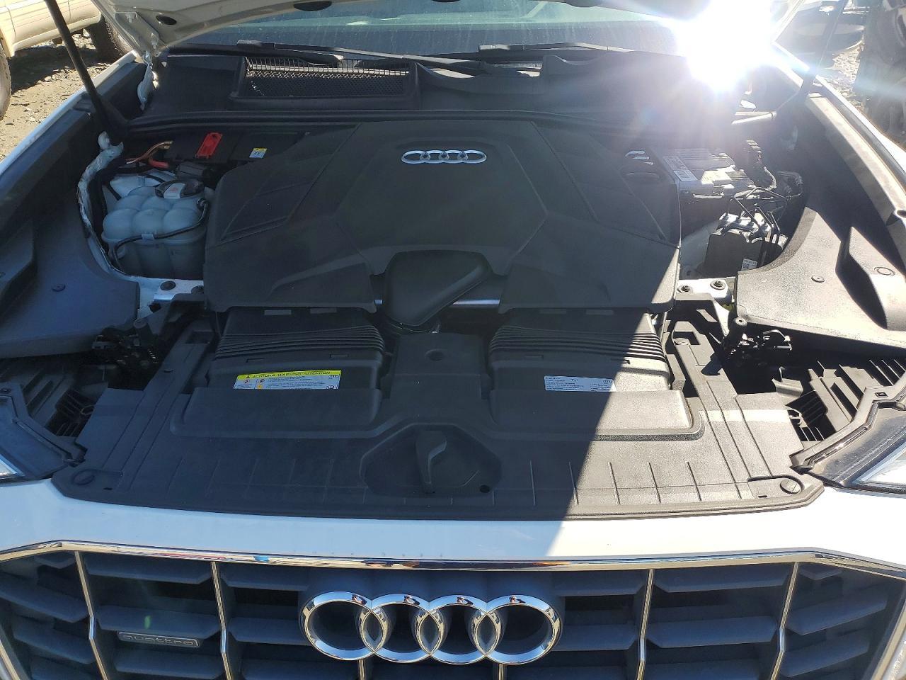 2019 Audi Q8 Premium - zdjęcie 11