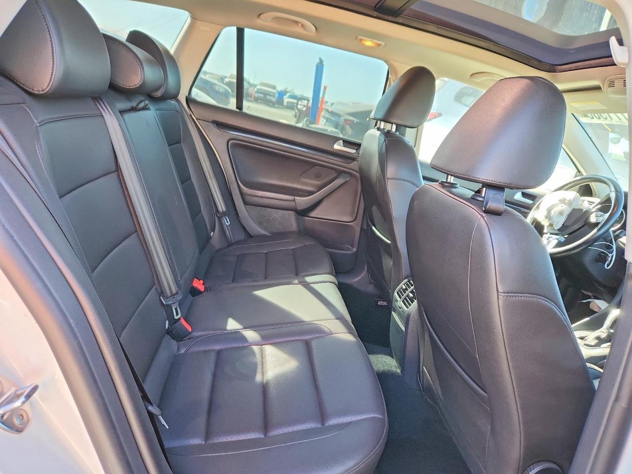 2014 Volkswagen Jetta Tdi - zdjęcie 11