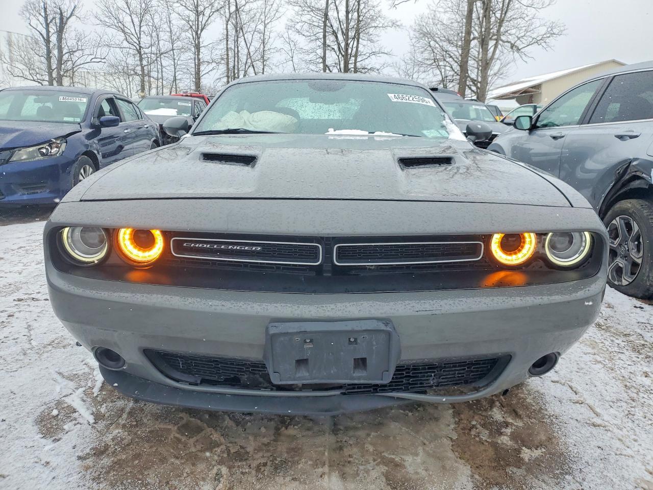 2019 Dodge Challenger Sxt - zdjęcie 5