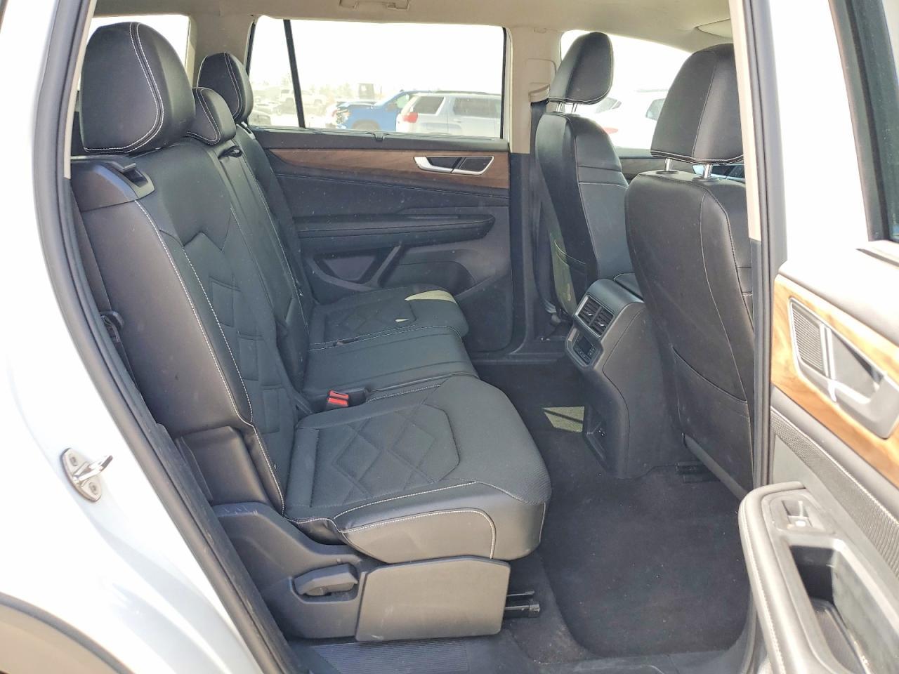 2024 Volkswagen Atlas Se - zdjęcie 11