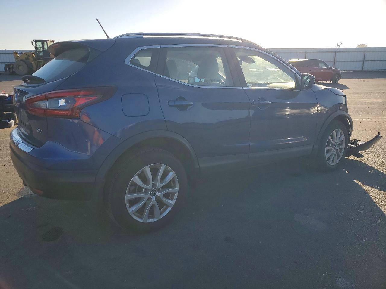 2021 Nissan Rogue Sport Sv - zdjęcie 3