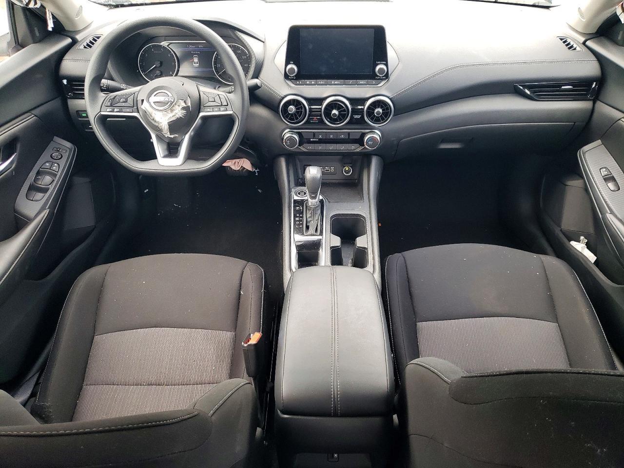 2025 Nissan Sentra Sv - zdjęcie 8