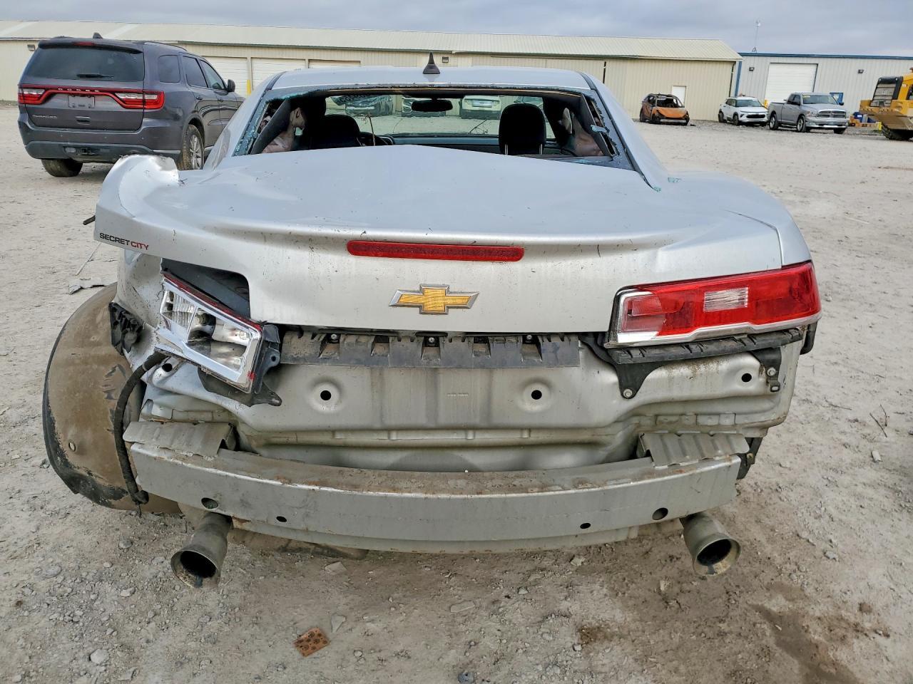 2015 Chevrolet Camaro Ls - zdjęcie 6