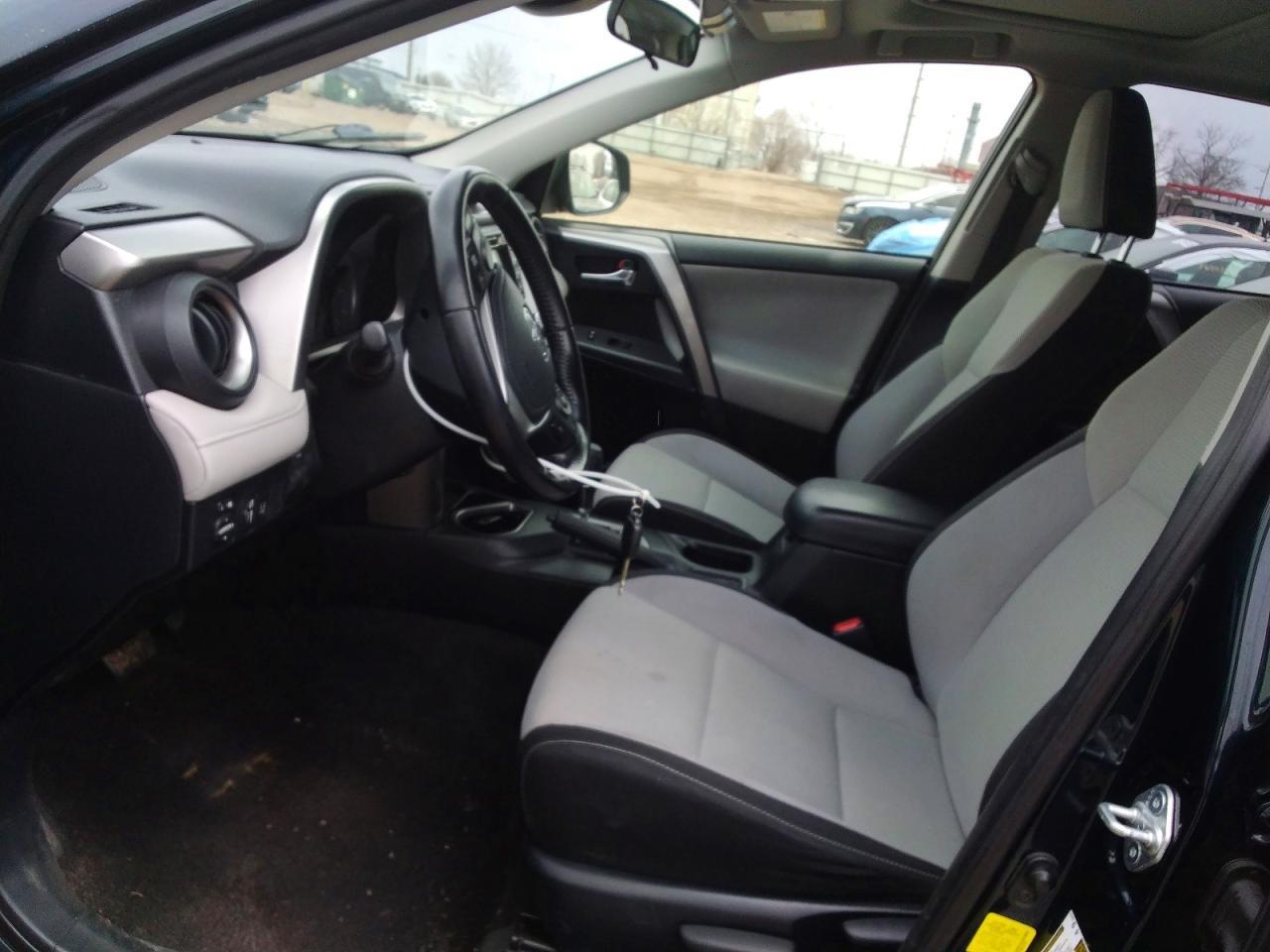 2017 Toyota Rav4 Xle - zdjęcie 7