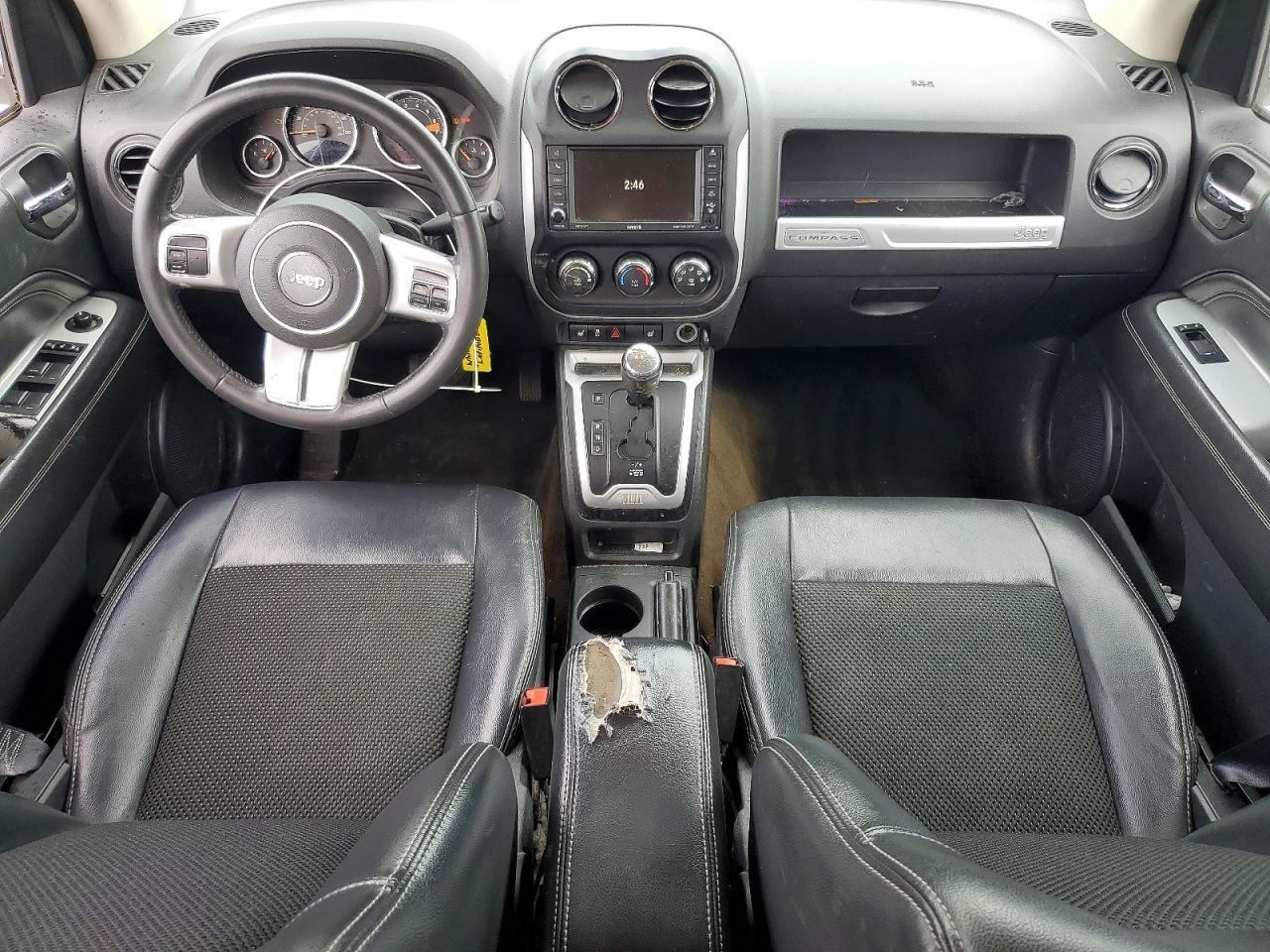 2017 Jeep Compass Latitude - zdjęcie 8