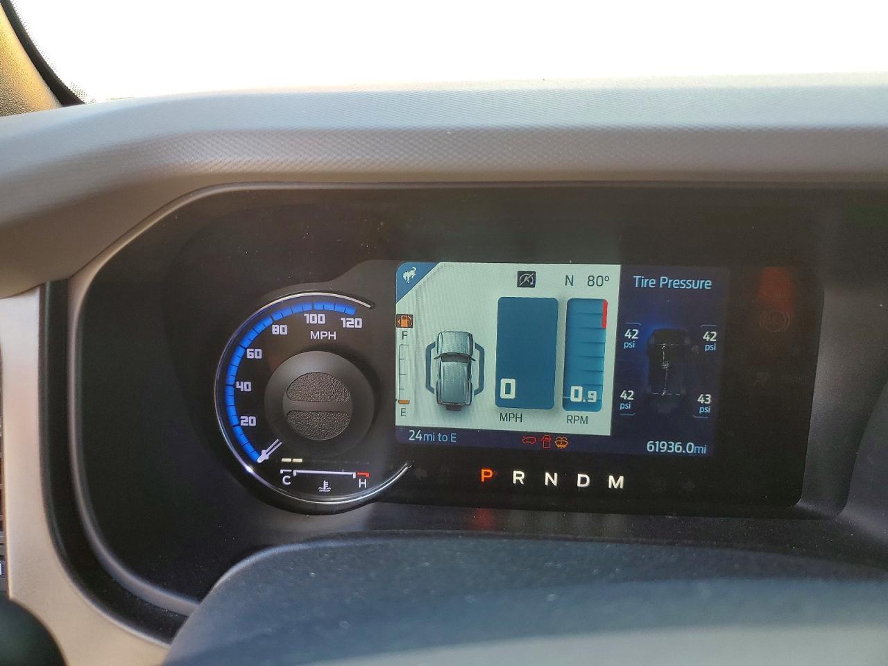 2022 Ford Bronco Base - zdjęcie 9