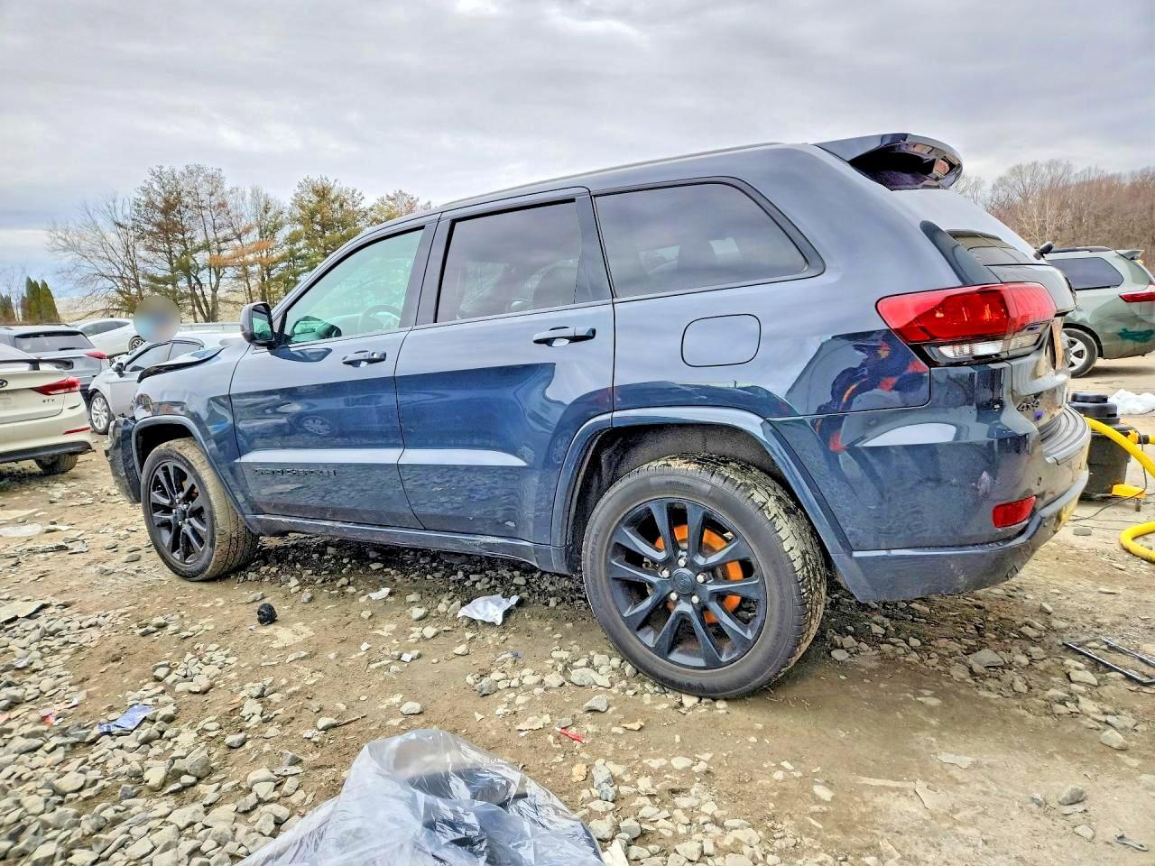 2017 Jeep Grand Cherokee Laredo - zdjęcie 3