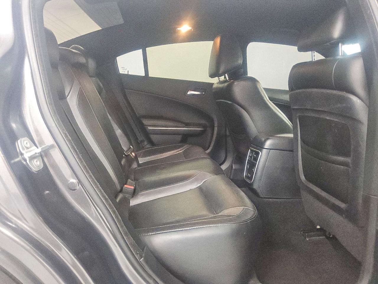 2021 Dodge Charger Sxt - zdjęcie 10