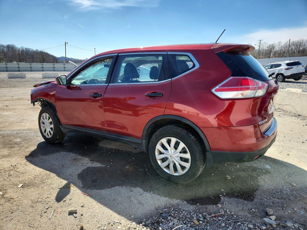 2016 Nissan Rogue S - zdjęcie 2