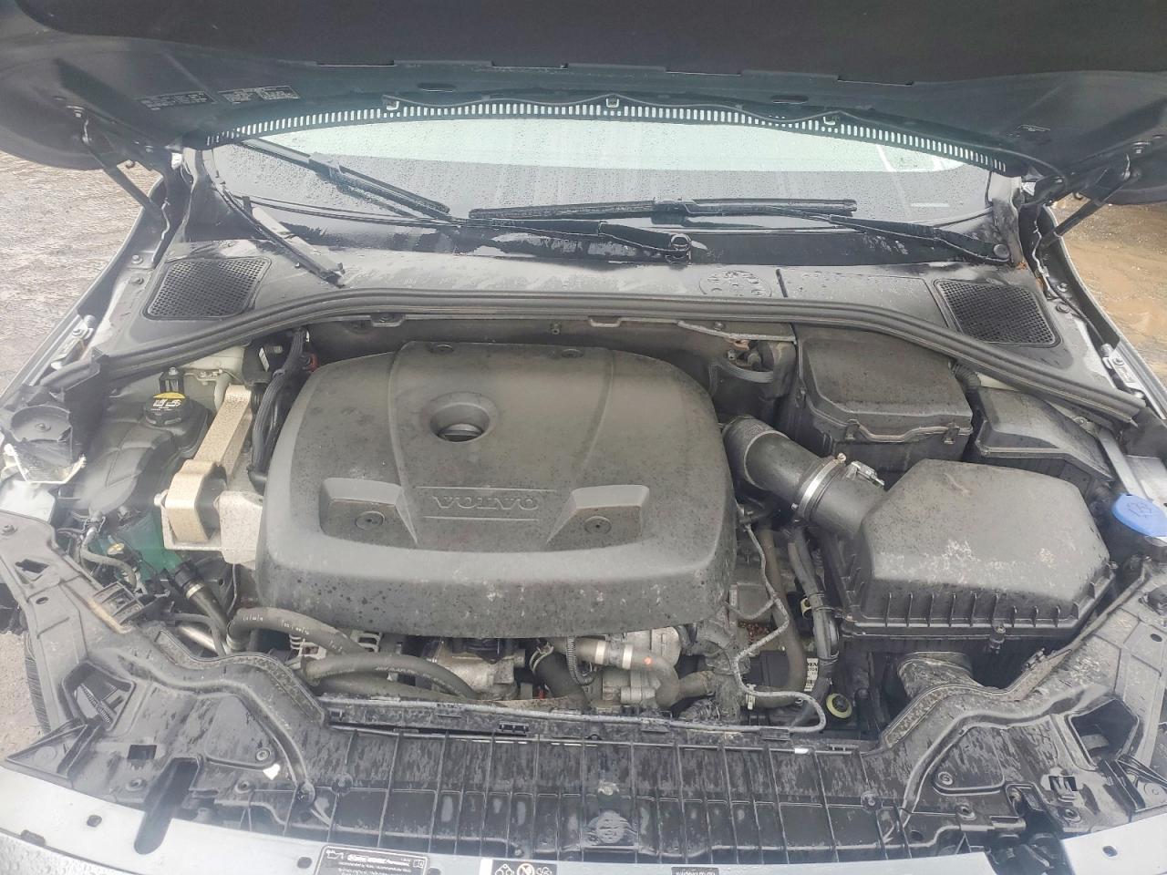 2018 Volvo V60 Cross Country Premier - zdjęcie 11