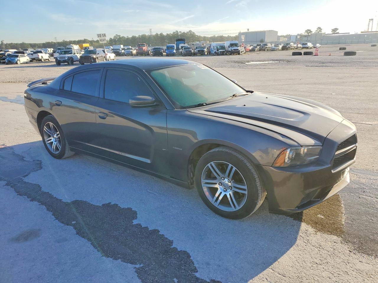 2013 Dodge Charger R - zdjęcie 4