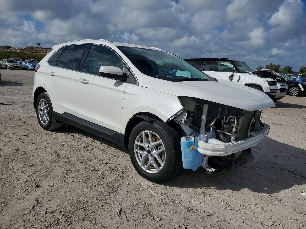 2021 Ford Edge Sel - zdjęcie 4