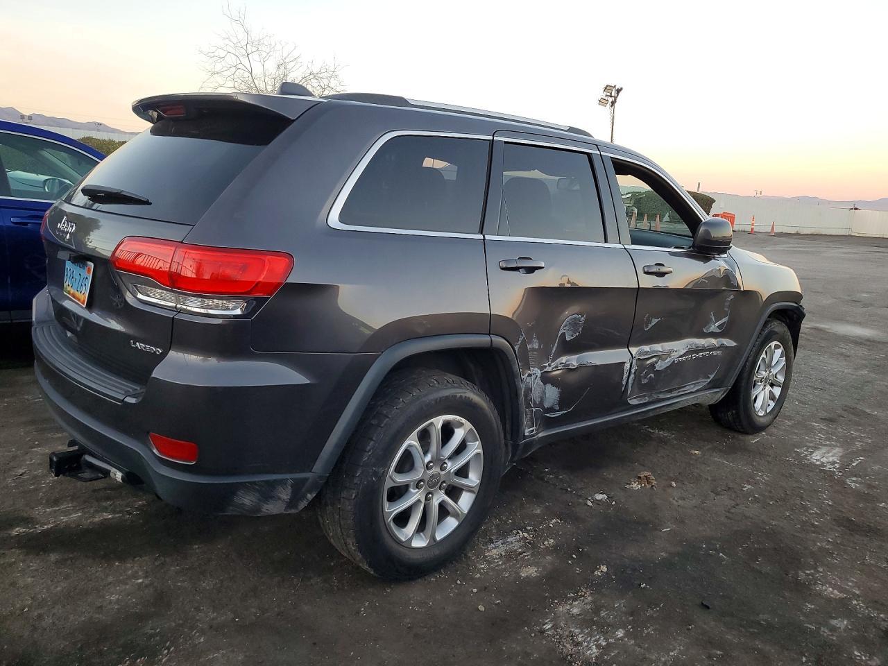 2015 Jeep Grand Cherokee Laredo - zdjęcie 3