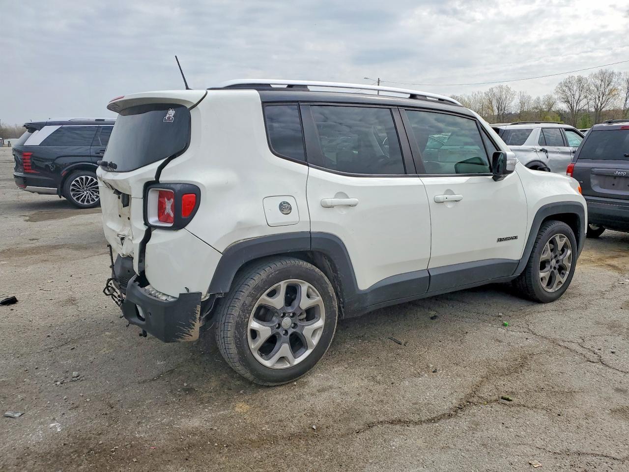 2018 Jeep Renegade - zdjęcie 3