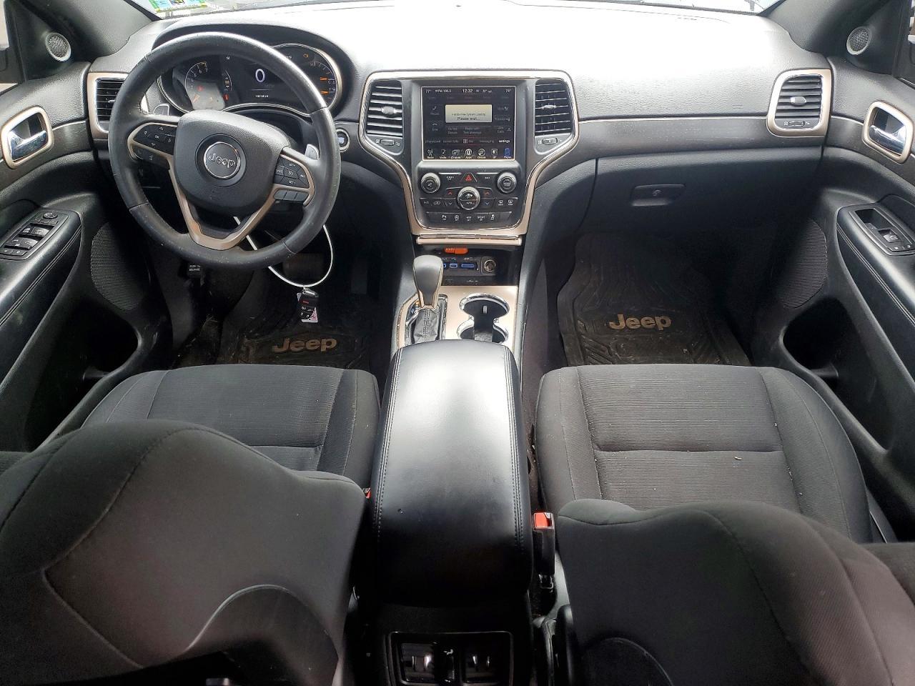 2017 Jeep Grand Cherokee Laredo - zdjęcie 8