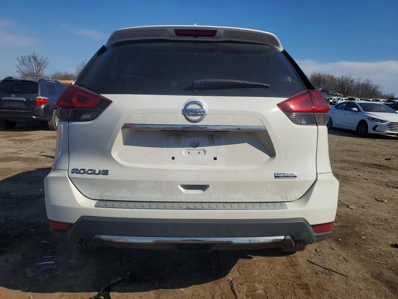 2019 Nissan Rogue S - zdjęcie 6