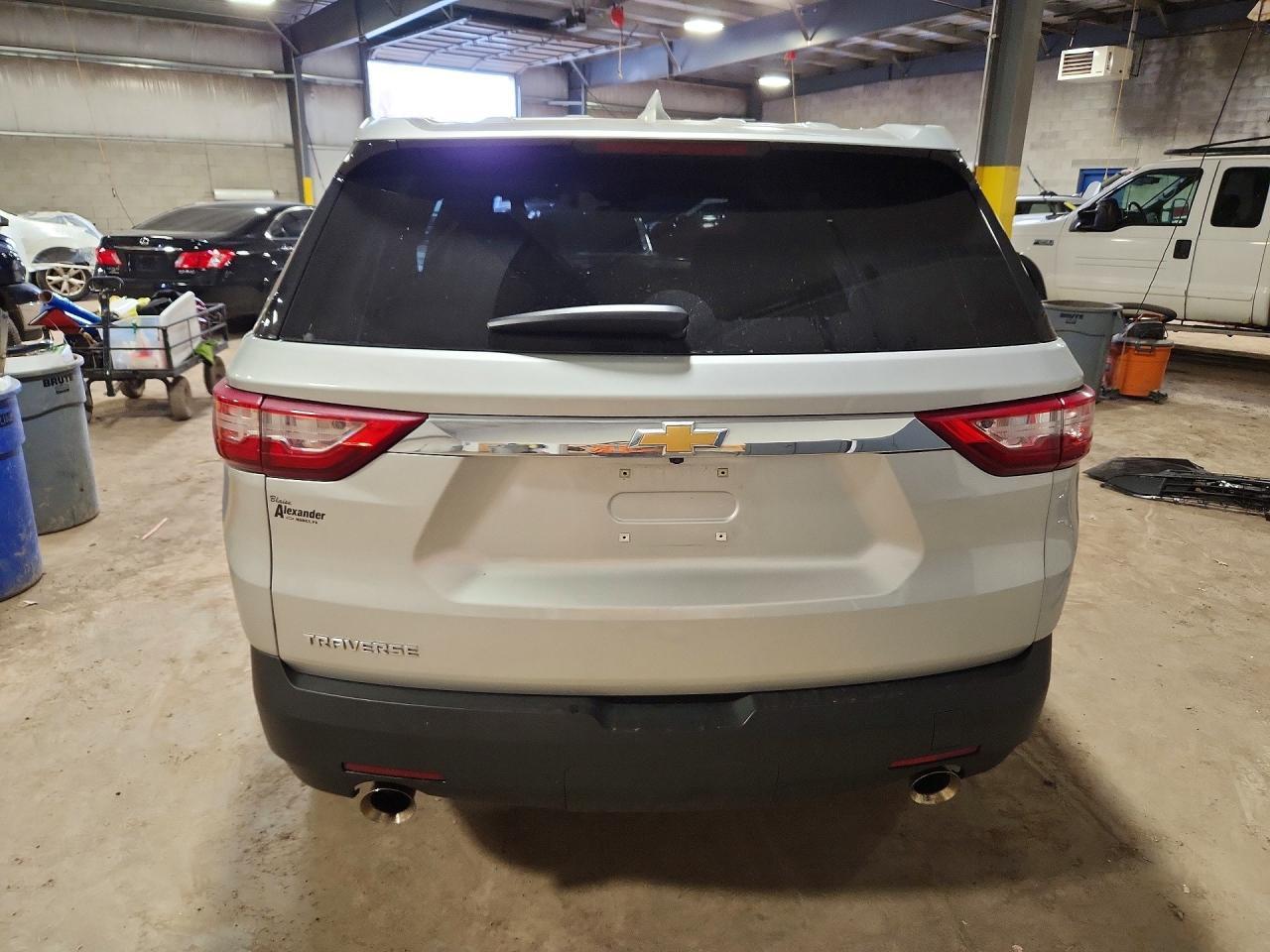 2019 Chevrolet Traverse Ls - zdjęcie 6