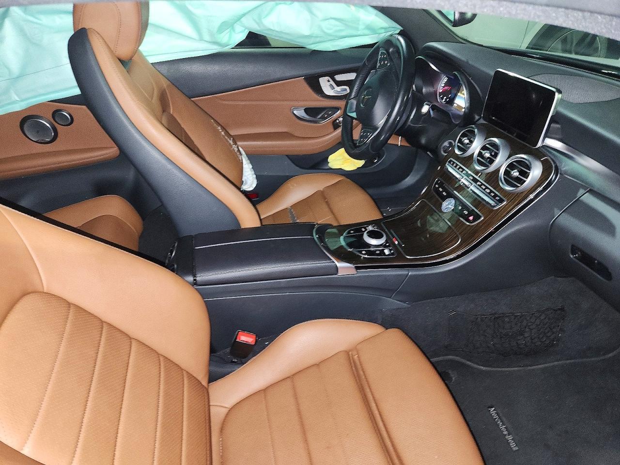 2017 Mercedes-Benz C 300 - zdjęcie 13