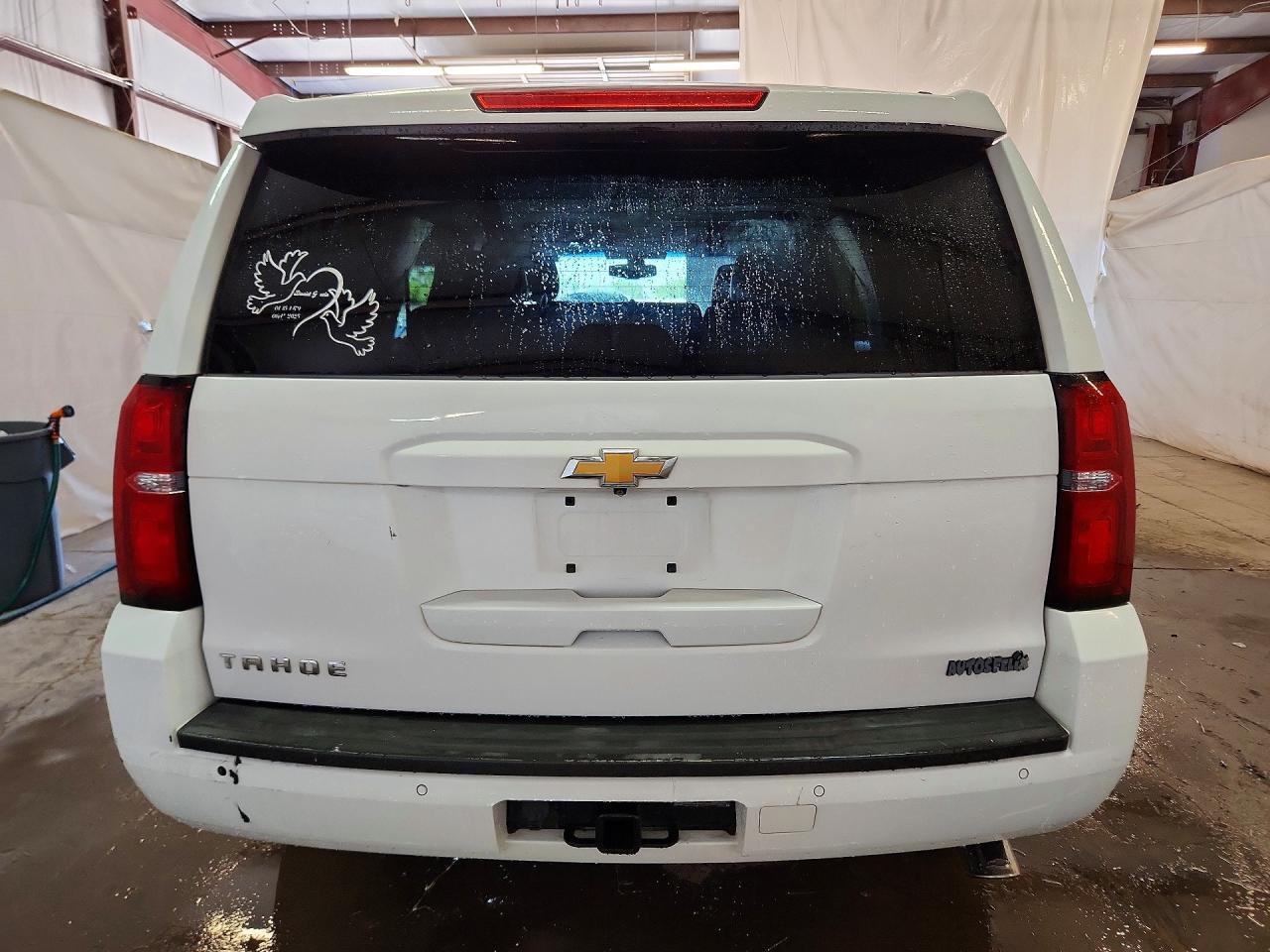 2015 Chevrolet Tahoe C1500 Ls - zdjęcie 6