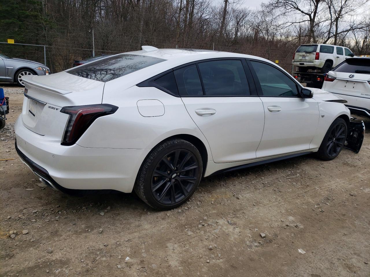 2020 Cadillac Ct5 Sport - zdjęcie 3