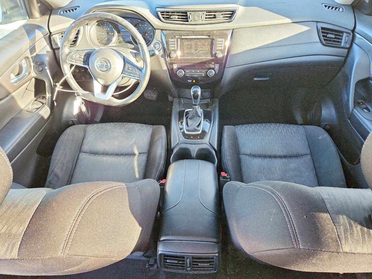 2020 Nissan Rogue Sv - zdjęcie 8