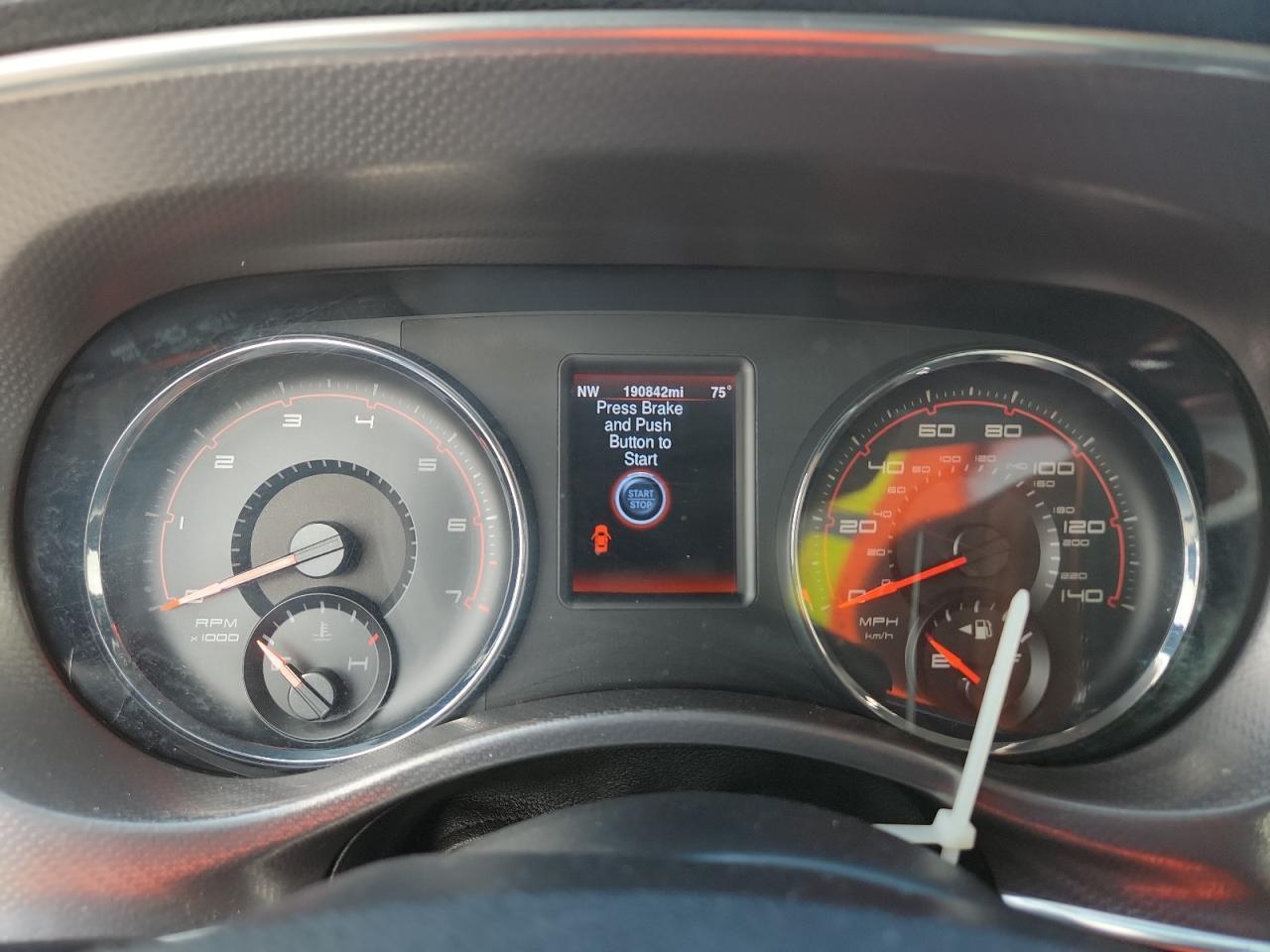 2014 Dodge Charger Sxt - zdjęcie 9