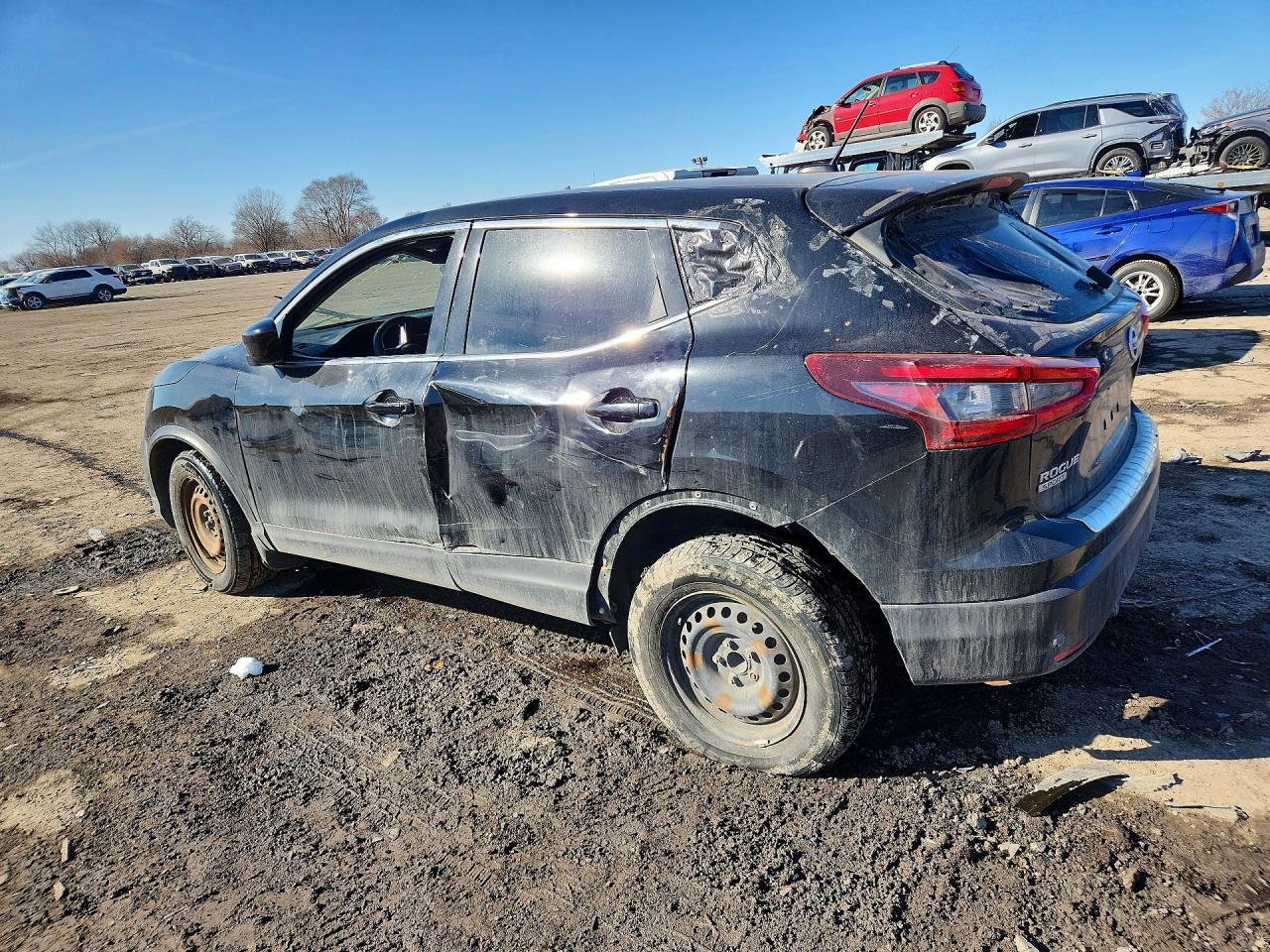 2020 Nissan Rogue Sport S - zdjęcie 2