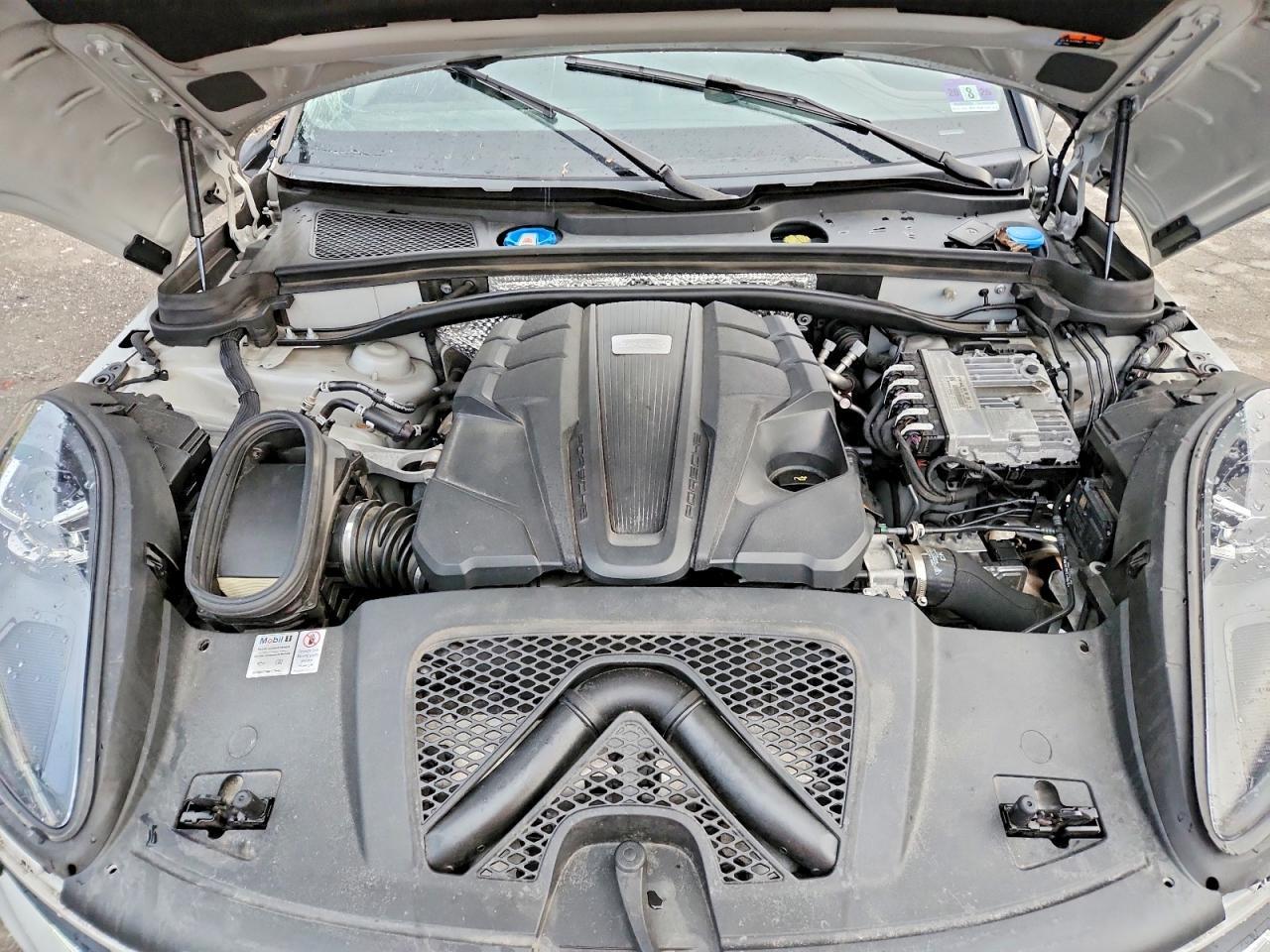 2019 Porsche Macan S - zdjęcie 12