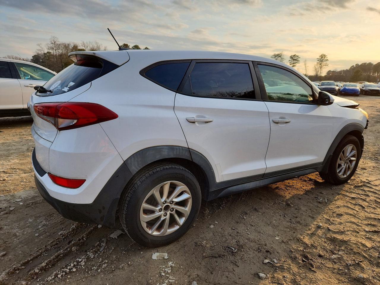 2016 Hyundai Tucson Se - zdjęcie 3