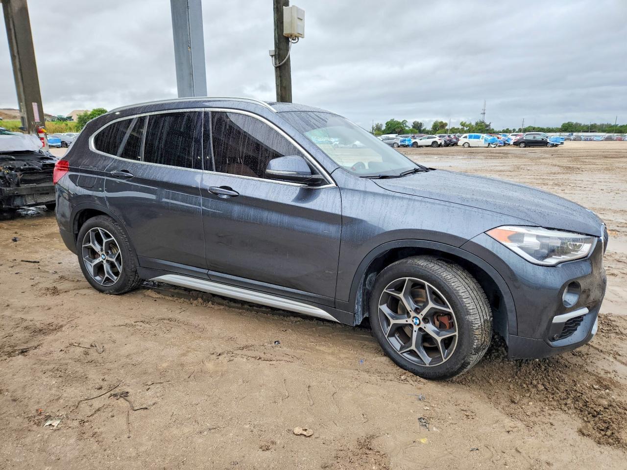 2019 BMW X1 xDrive28I - zdjęcie 4