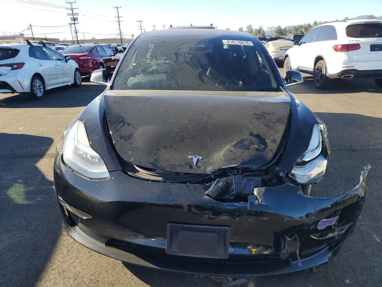 2019 Tesla Model 3 - zdjęcie 5