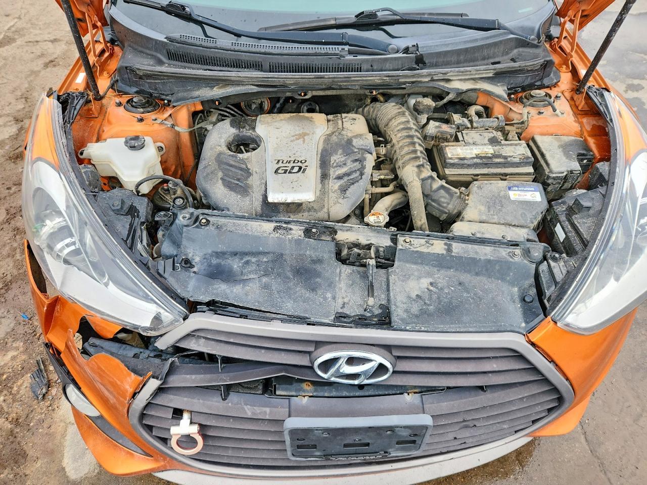 2016 Hyundai Veloster Turbo - zdjęcie 11