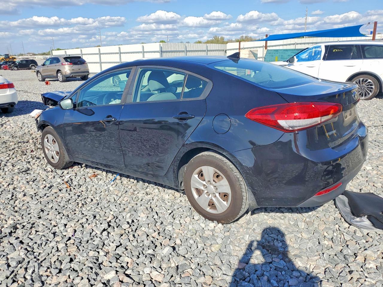 2018 Kia Forte Lx - zdjęcie 2