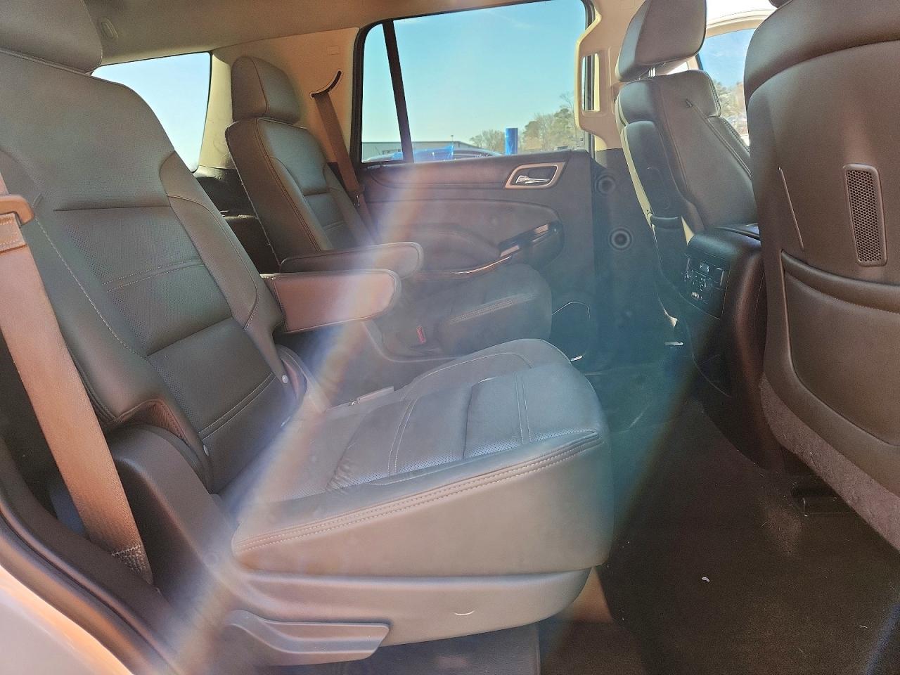 2015 GMC Yukon Denali - zdjęcie 11