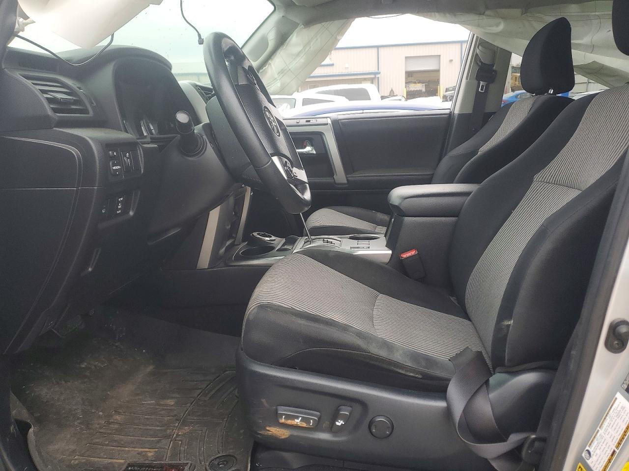 2016 Toyota 4Runner Sr5 - zdjęcie 7