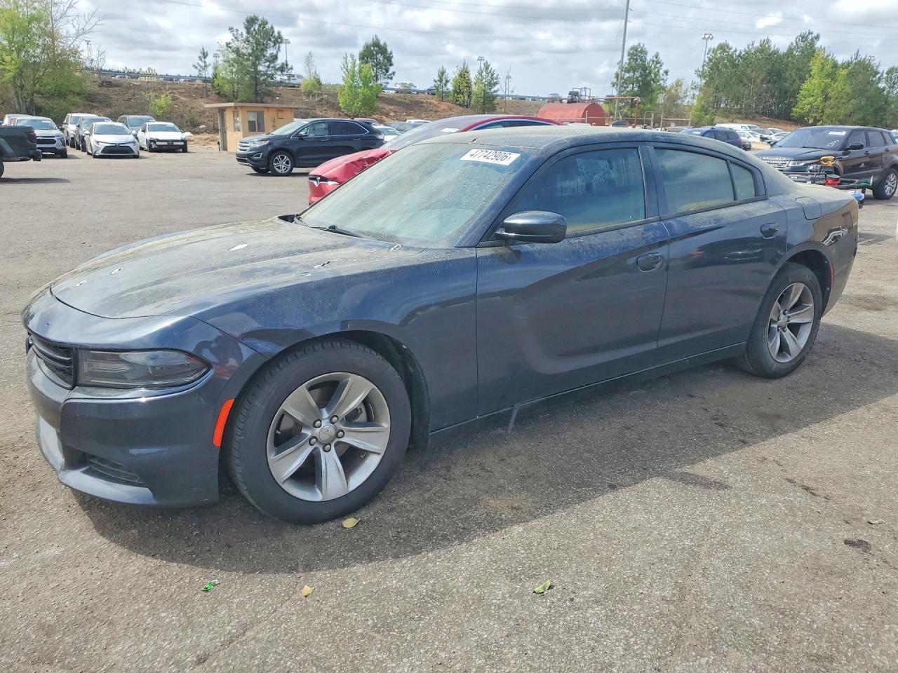 2016 Dodge Charger - zdjęcie główne