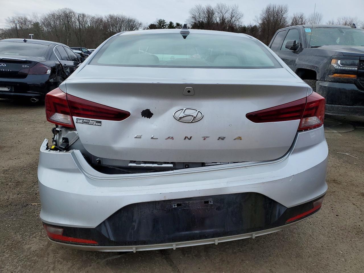 2019 Hyundai Elantra Sel - zdjęcie 6