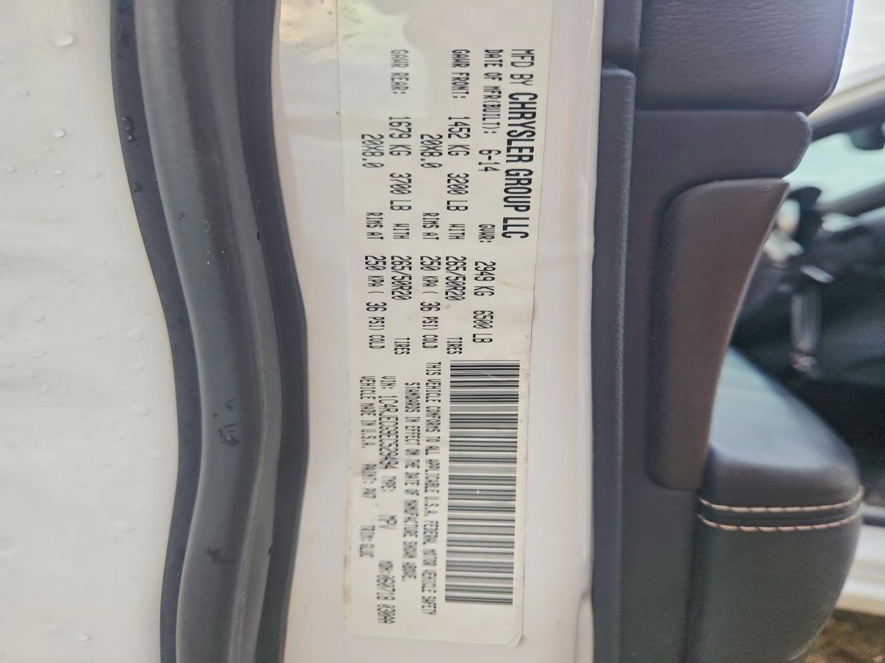 2014 Jeep Grand Cherokee Overland - zdjęcie 13