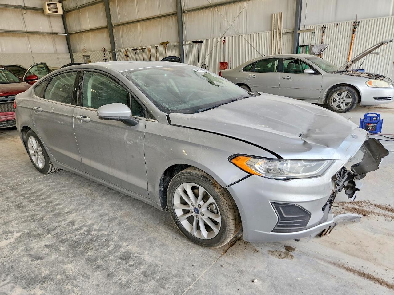 2020 Ford Fusion Se - zdjęcie 4