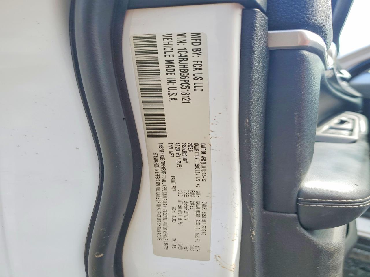 2023 Jeep Grand Cherokee - zdjęcie 13