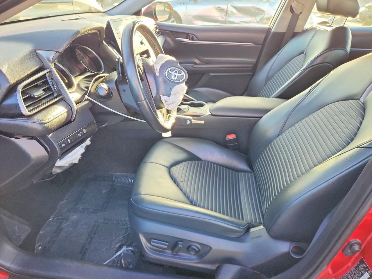 2021 Toyota Camry Se - zdjęcie 7