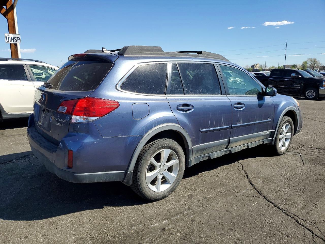 2014 Subaru Outback 3.6R Limited - zdjęcie 3