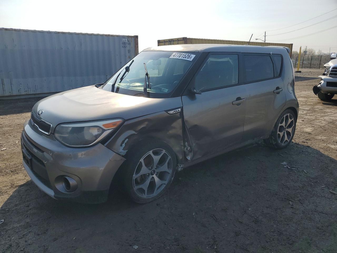 2015 Kia Soul Base - zdjęcie główne