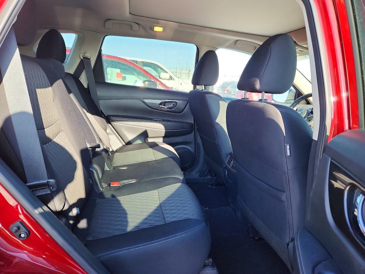 2020 Nissan Rogue S - zdjęcie 11