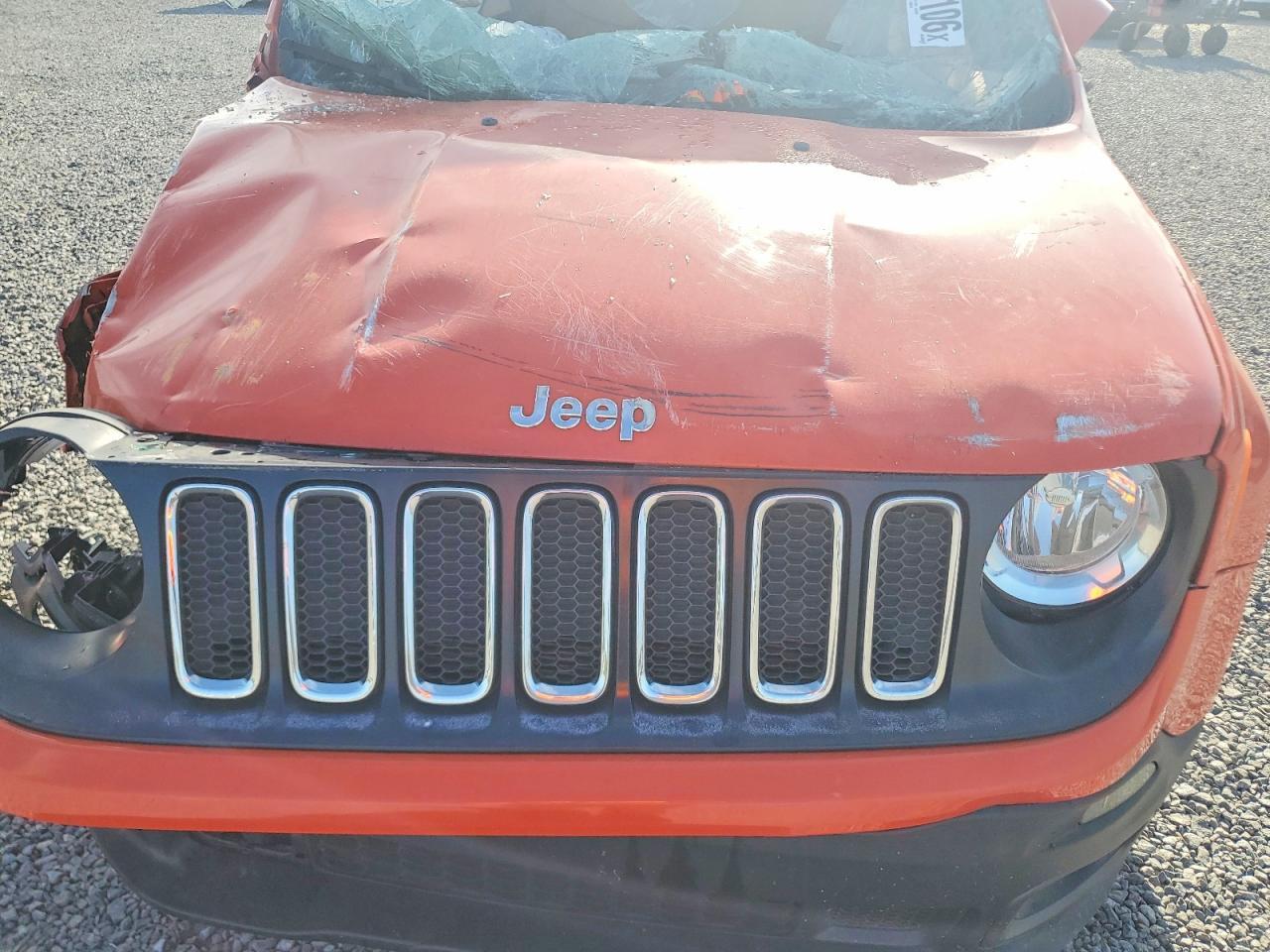 2018 Jeep Renegade Latitude - zdjęcie 12