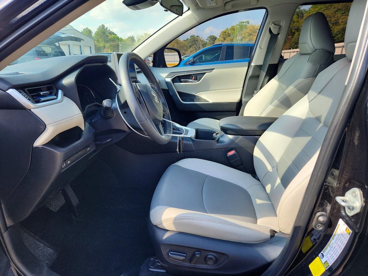 2023 Toyota Rav4 Xle Premium - zdjęcie 7