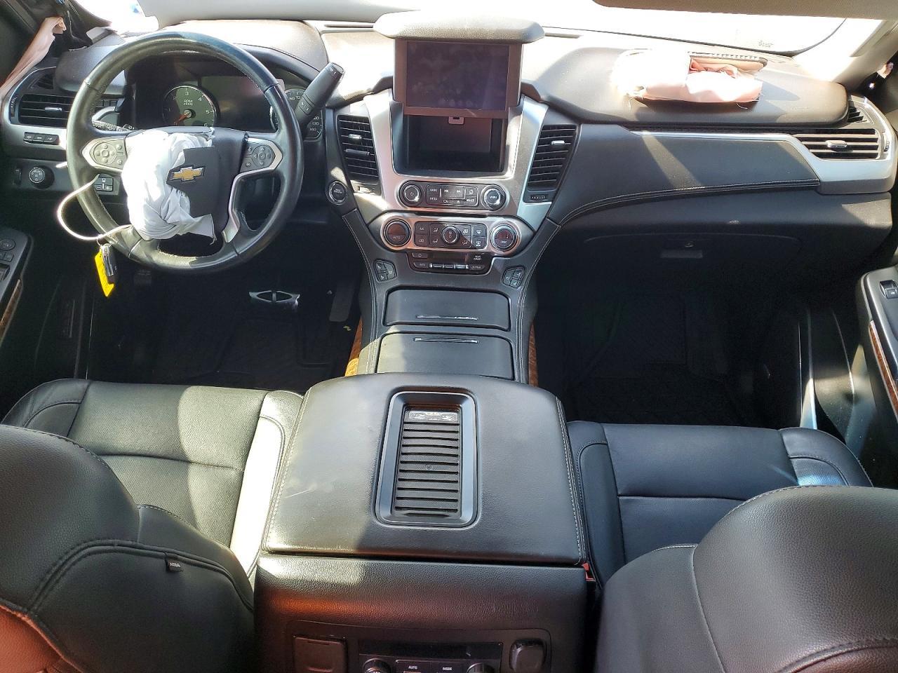 2019 Chevrolet Tahoe C1500 Premier - zdjęcie 8