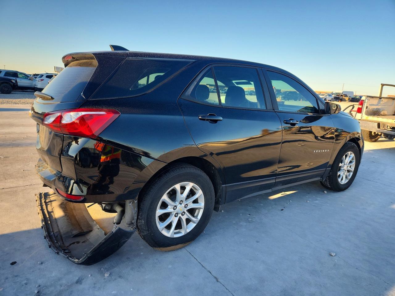 2020 Chevrolet Equinox Ls - zdjęcie 3